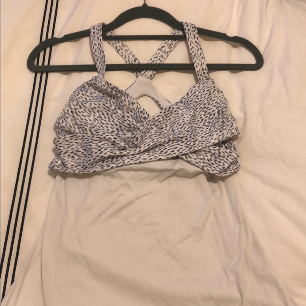Lululemon Women’s tank